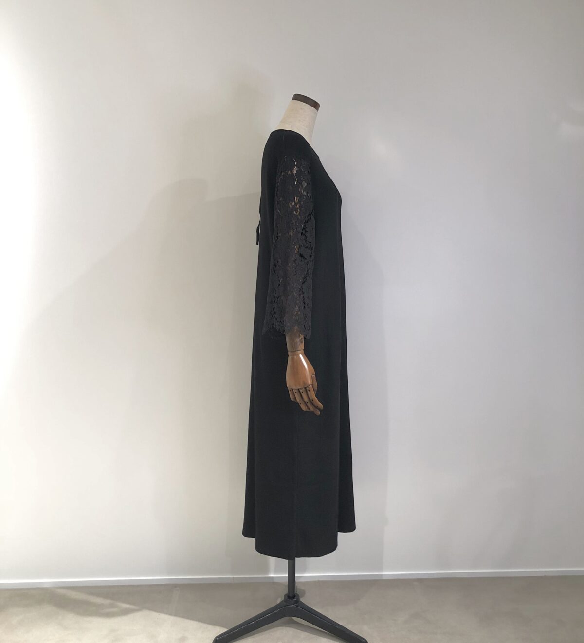 ワンピース(Room no.8 BLACK) | スタイリスト望月律子のファッション